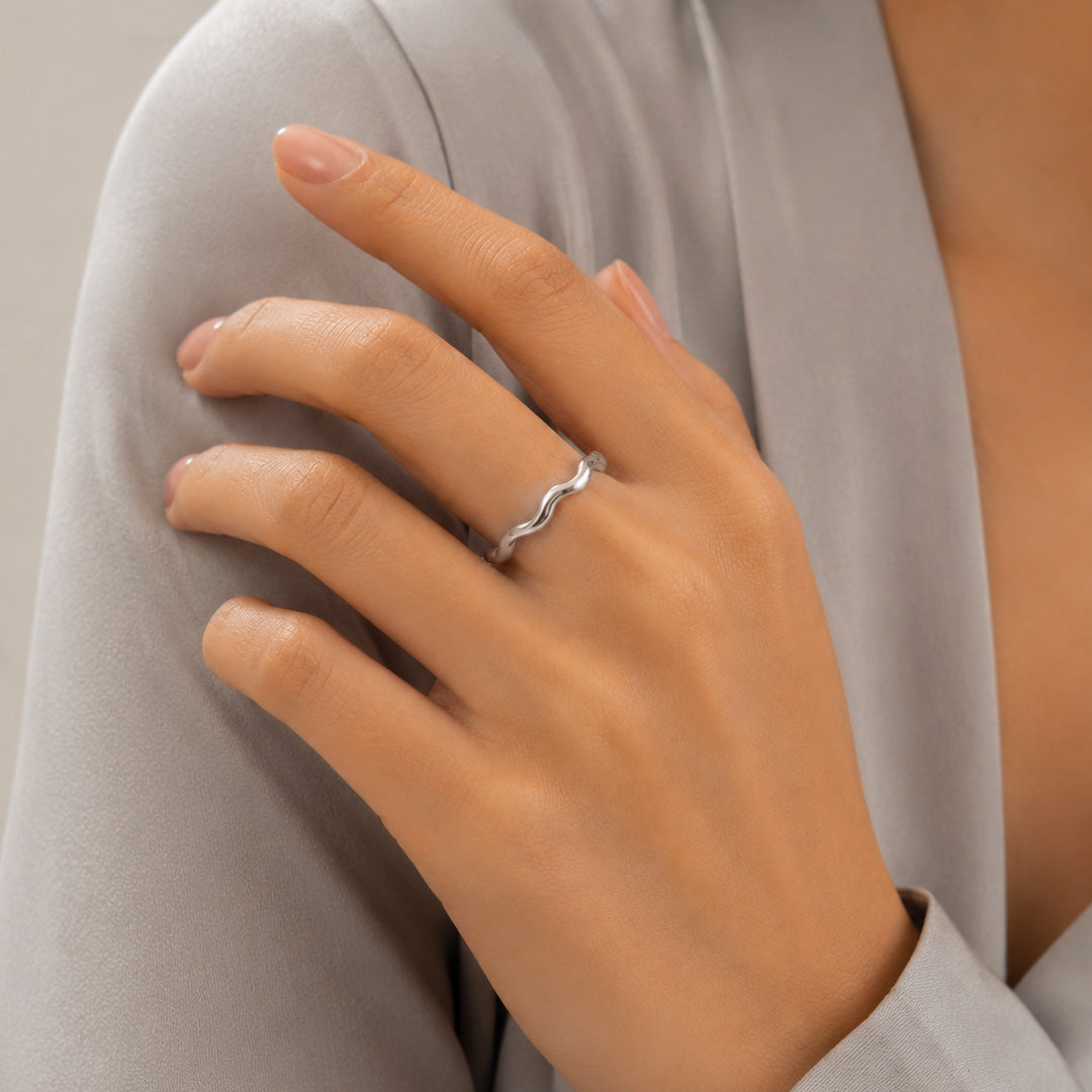 Wave Band Ring