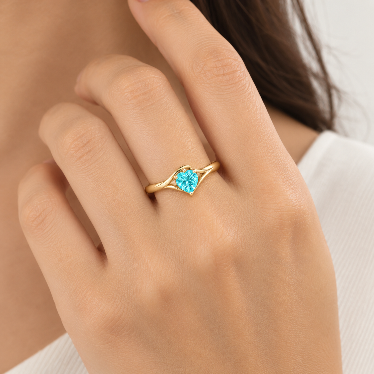 Branch Heart Hold Solitaire Ring