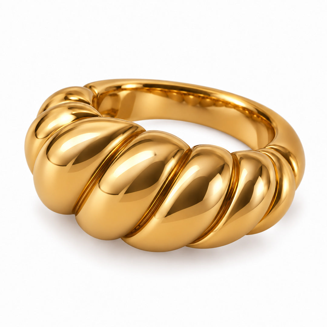 Croissant Dome Ring