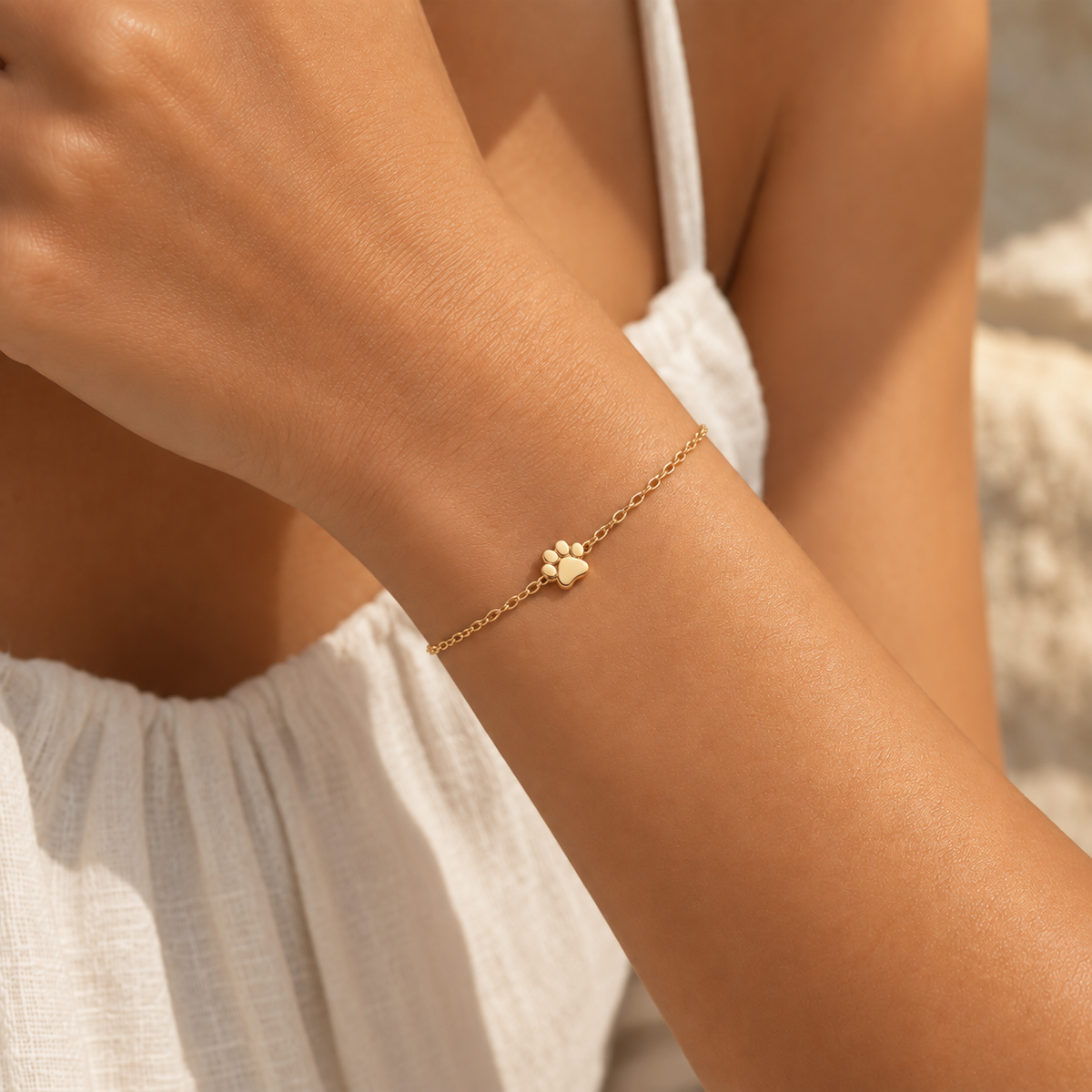 Dainty Pawprint Bracelet