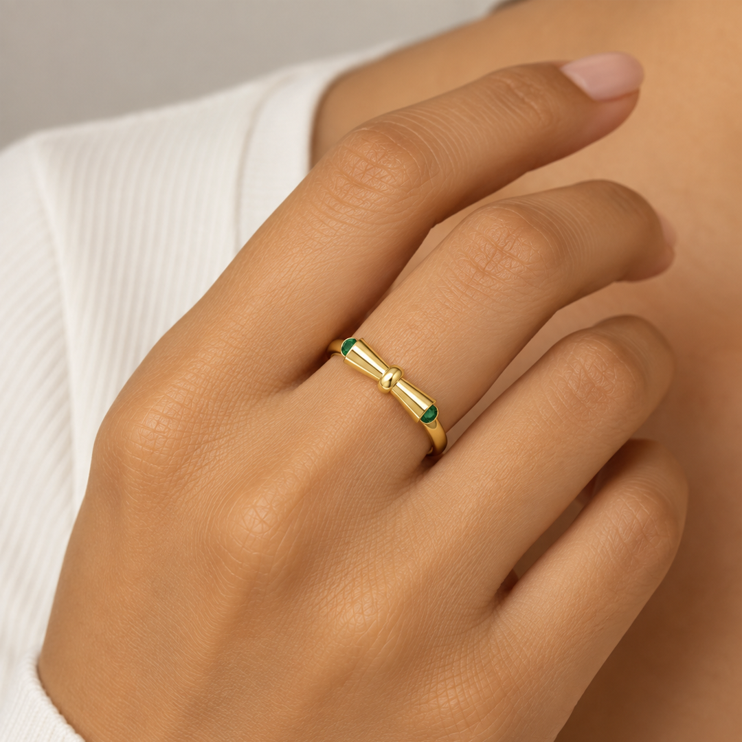 Engravable Graduation Scroll Ring