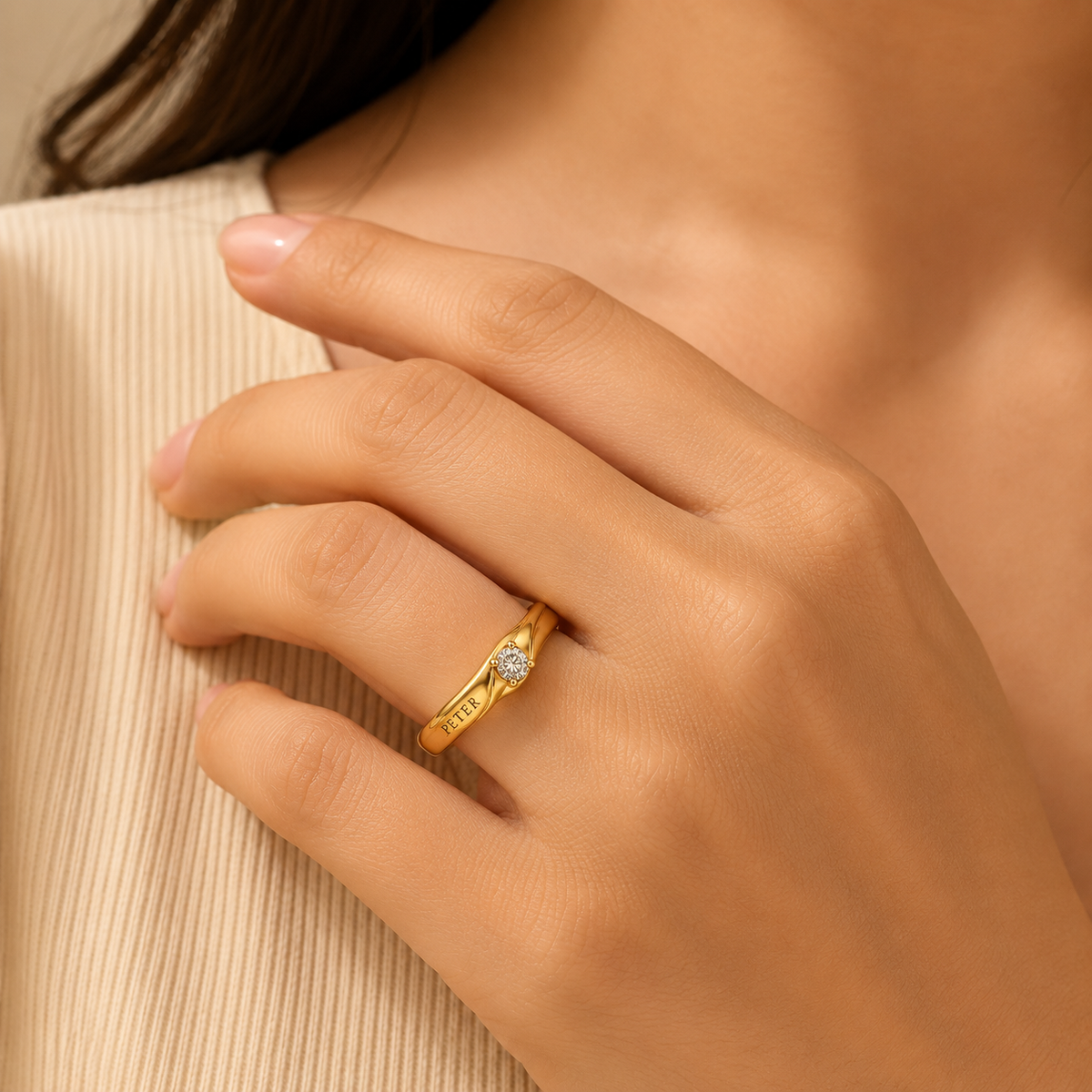 Fluidity Band Ring with Engraving