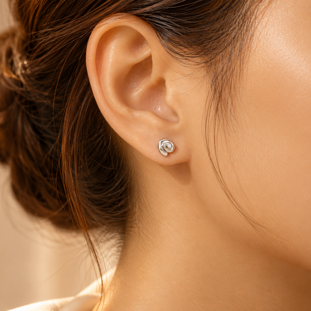 Sea Shell Accent Stone Earring