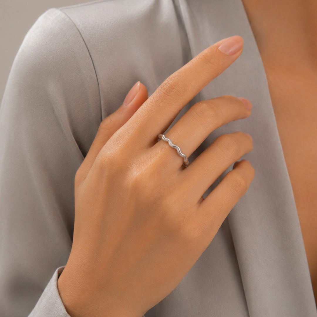Wave Band Ring