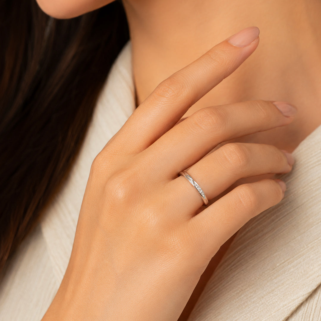 Love Entwined Bypass Band Ring